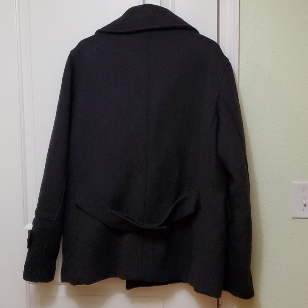 P-coat - Picture 3 of 3